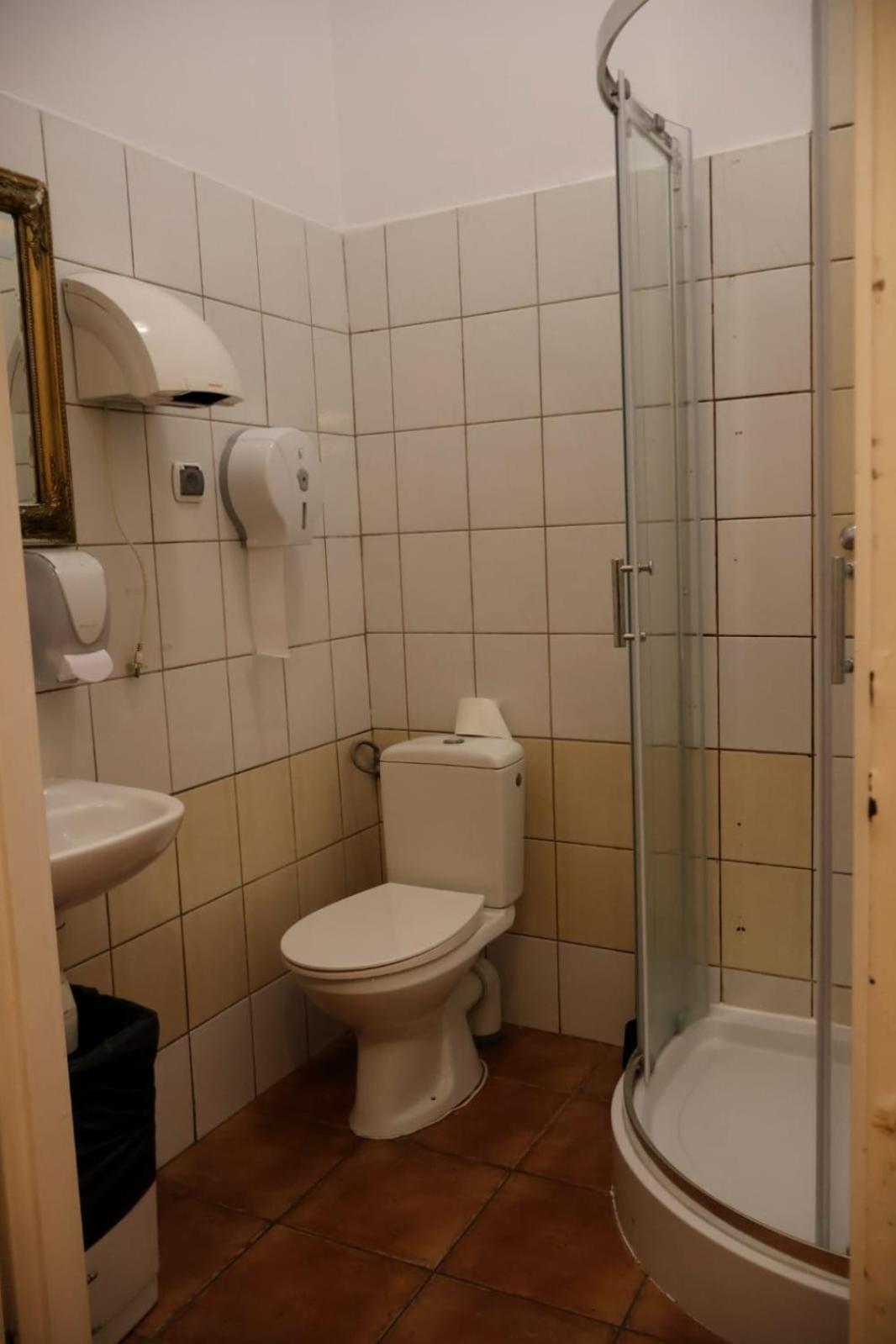 50 People Apartment Krasków Eksteriør bilde