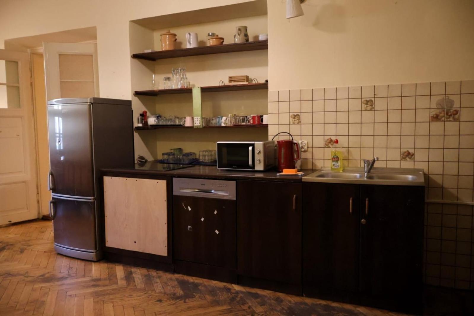 50 People Apartment Krasków Eksteriør bilde
